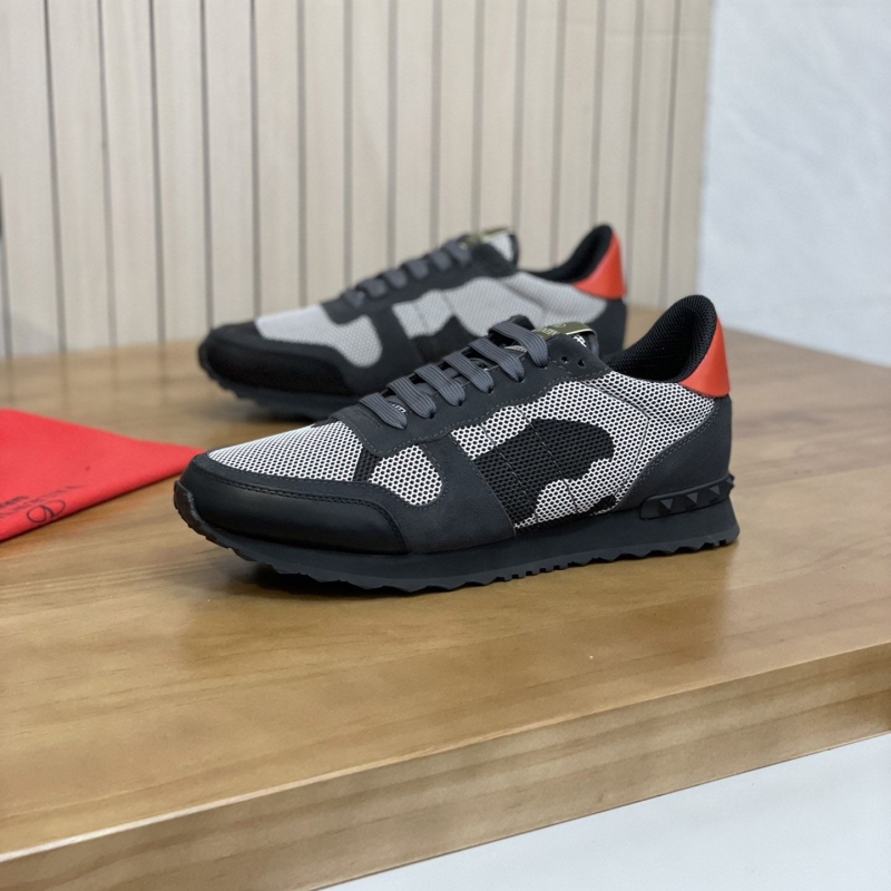 Valentino Sneakers